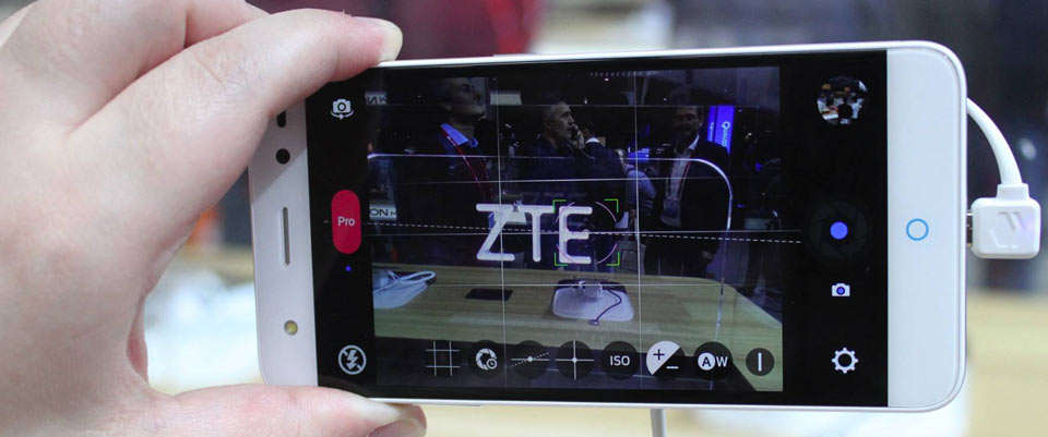ZTE Blade V7 Lite Dual SIM Mobile Phone